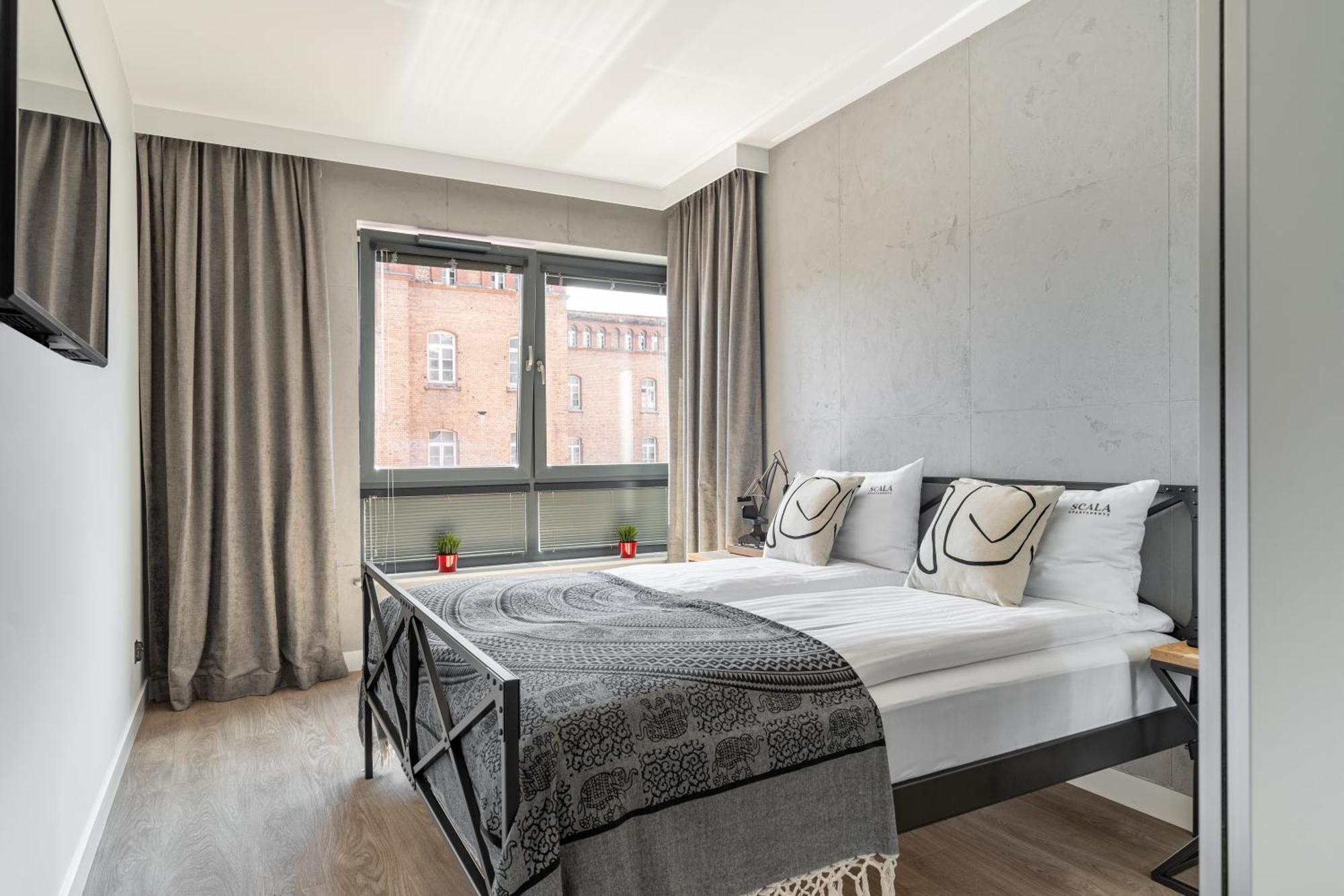 Scala 60C City Center Apartments With Parking By Lion Apartments Gdansk Ngoại thất bức ảnh